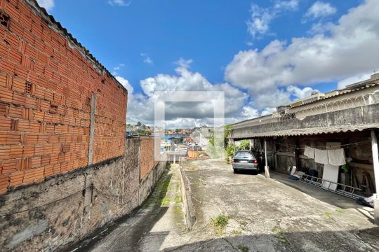 Área externa de casa à venda com 3 quartos, 500m² em Americanópolis, São Paulo