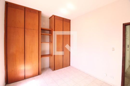 Quarto 3 - Suíte de apartamento para alugar com 3 quartos, 140m² em Centro, Uberlândia