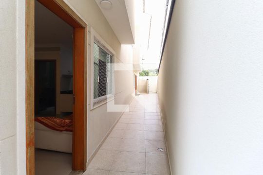 Corredor do condomínio de casa de condomínio à venda com 2 quartos, 60m² em Jardim Leonor Mendes de Barros, São Paulo