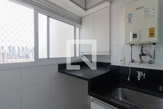 Área de Serviço de apartamento para alugar com 2 quartos, 75m² em Vila Augusta, Guarulhos