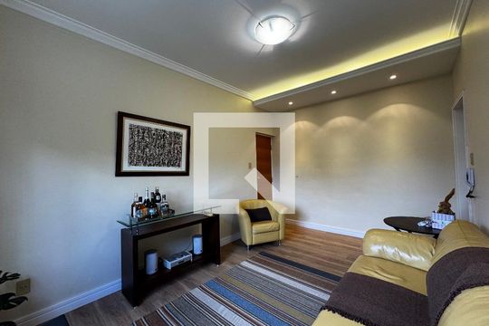 Sala de apartamento à venda com 2 quartos, 100m² em Serra, Belo Horizonte
