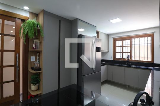 Cozinha de casa à venda com 3 quartos, 246m² em Harmonia, Canoas