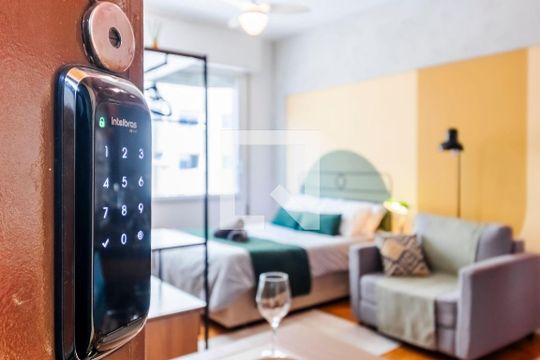 Entrada de apartamento para alugar com 1 quarto, 30m² em Centro Histórico de São Paulo, São Paulo