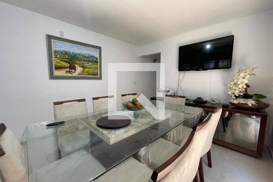 Sala de Jantar de casa à venda com 4 quartos, 200m² em Vila Lageado, São Paulo