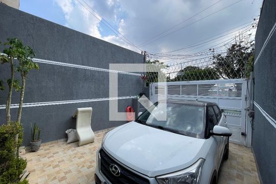 Garagem de casa à venda com 4 quartos, 200m² em Vila Lageado, São Paulo