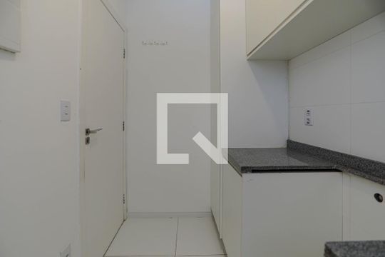 Área de Serviço de casa de condomínio para alugar com 3 quartos, 170m² em Cezar de Souza, Mogi das Cruzes