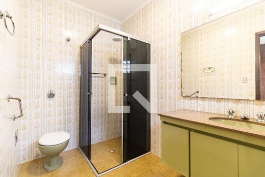 Banheiro da Suíte 1 de casa para alugar com 4 quartos, 600m² em Cursino, São Paulo