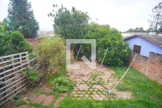 Quintal de casa à venda com 3 quartos, 150m² em Ideal, Novo Hamburgo