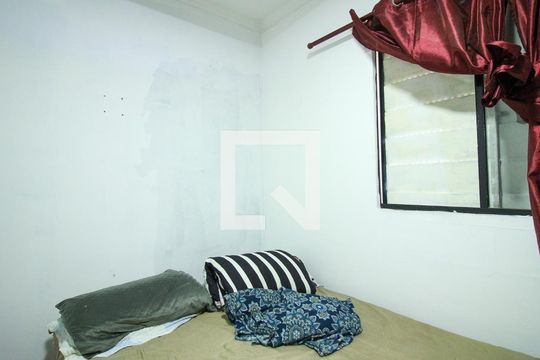 Quarto 2 de apartamento para alugar com 2 quartos, 50m² em Jardim Santa Teresinha, São Paulo
