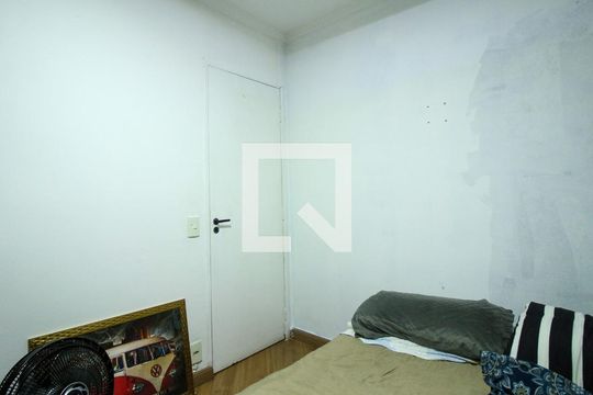 Quarto 2 de apartamento para alugar com 2 quartos, 50m² em Jardim Santa Teresinha, São Paulo