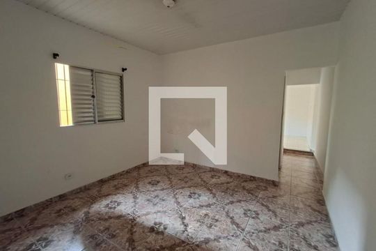 Casa à venda com 3 quartos, 120m² em Vila Santo Estevão, São Paulo