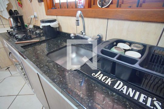 Cozinha - Torneira de casa à venda com 3 quartos, 120m² em Parque Santa Fé, Porto Alegre