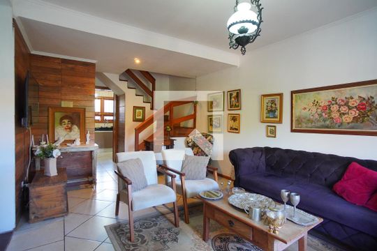Sala de casa à venda com 3 quartos, 120m² em Parque Santa Fé, Porto Alegre