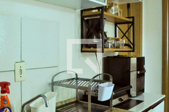 Cozinha de apartamento à venda com 2 quartos, 46m² em São José, Porto Alegre