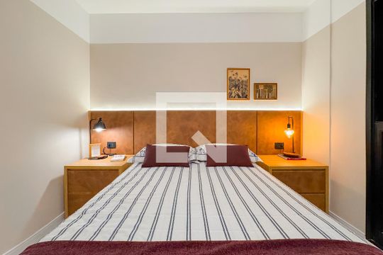 Quarto de apartamento à venda com 1 quarto, 48m² em Vila Mariana, São Paulo