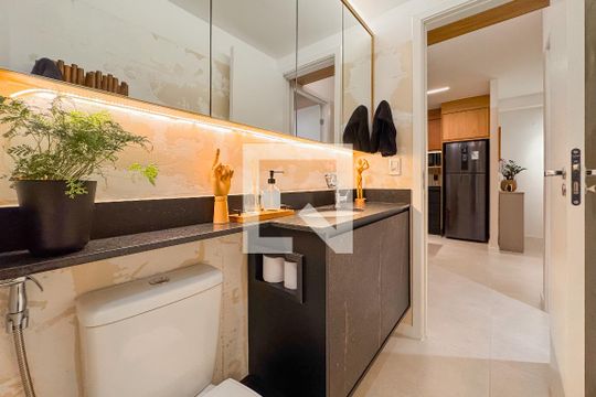 Banheiro de apartamento à venda com 1 quarto, 48m² em Vila Mariana, São Paulo