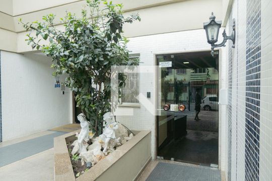 Hall de entrada de apartamento à venda com 3 quartos, 105m² em Penha, Rio de Janeiro