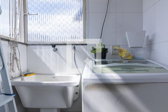 Área de Serviço de apartamento à venda com 2 quartos, 60m² em Moema, São Paulo