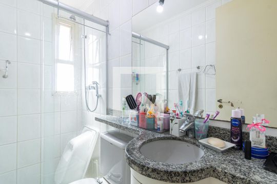 Banheiro da Suíte de apartamento à venda com 2 quartos, 60m² em Moema, São Paulo