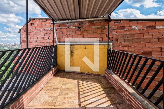 Varanda de casa para alugar com 3 quartos, 100m² em Vila Chica Luisa, São Paulo