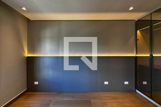 Suíte de apartamento para alugar com 2 quartos, 69m² em Brooklin, São Paulo