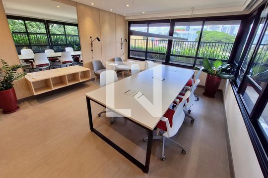 Coworking de apartamento para alugar com 2 quartos, 69m² em Brooklin, São Paulo