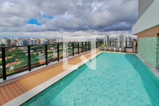 Piscina de apartamento para alugar com 2 quartos, 69m² em Brooklin, São Paulo