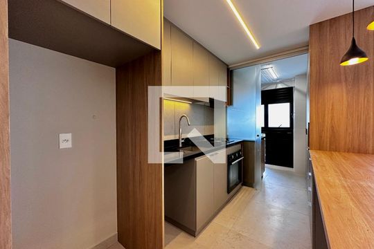 Cozinha de apartamento para alugar com 2 quartos, 69m² em Brooklin, São Paulo