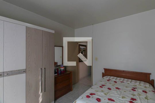 Quarto 1 de casa à venda com 4 quartos, 210m² em Vila Santa Clara, São Paulo