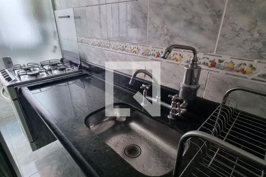Cozinha de apartamento à venda com 2 quartos, 56m² em Centro, Guarulhos