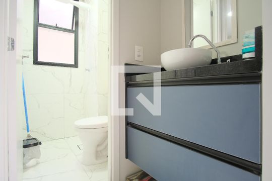 Banheiro de apartamento à venda com 2 quartos, 35m² em Tatuapé, São Paulo