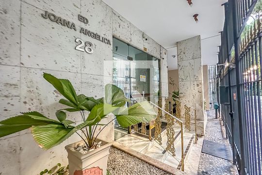 Área comum de apartamento para alugar com 3 quartos, 67m² em Catete, Rio de Janeiro