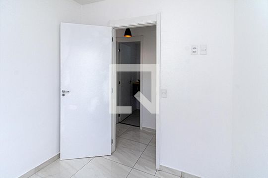 Quarto 1 de apartamento para alugar com 2 quartos, 39m² em Sacoma, São Paulo