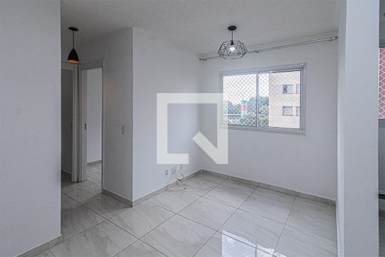 Apartamento para alugar com 2 quartos, 39m² em Sacoma, São Paulo