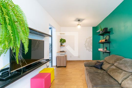 Sala de apartamento para alugar com 1 quarto, 50m² em Jardim Oriental, São Paulo