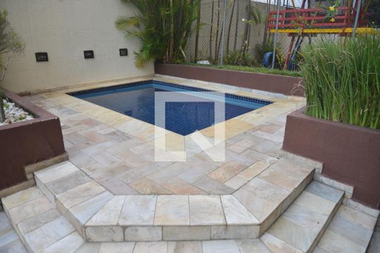 Área comum de apartamento à venda com 3 quartos, 145m² em Vila Alzira, Santo André