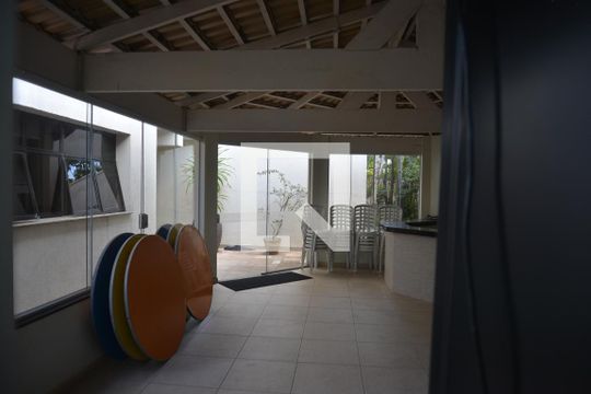 Área comum de apartamento para alugar com 3 quartos, 145m² em Vila Alzira, Santo André