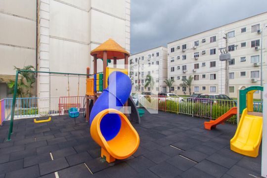 Área comum - Playground de apartamento para alugar com 2 quartos, 43m² em São José, Canoas