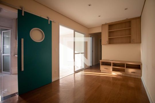 Apartamento à venda com 2 quartos, 70m² em Santo Amaro, São Paulo