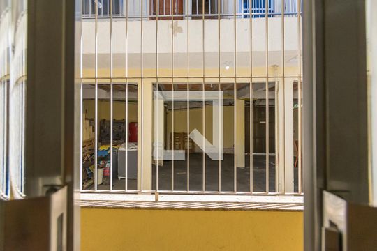 Vista da Sala de casa de condomínio à venda com 2 quartos, 70m² em Bonsucesso, Rio de Janeiro