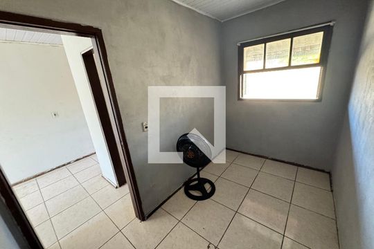 Quarto2 de casa à venda com 2 quartos, 40m² em Scharlau, São Leopoldo