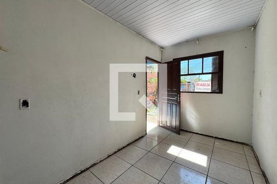 Sala de casa à venda com 2 quartos, 40m² em Scharlau, São Leopoldo