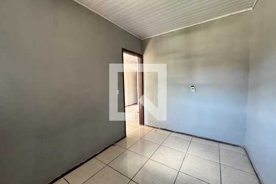 Quarto 1 de casa à venda com 2 quartos, 40m² em Scharlau, São Leopoldo