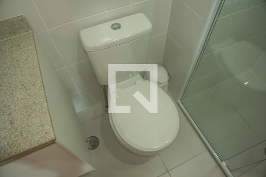 Banheiro de apartamento para alugar com 1 quarto, 38m² em Vila Clementino, São Paulo