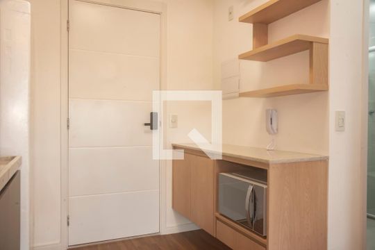 Cozinha de apartamento para alugar com 1 quarto, 38m² em Vila Clementino, São Paulo