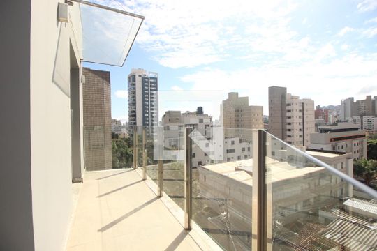 Varanda de apartamento à venda com 2 quartos, 130m² em São Pedro, Belo Horizonte
