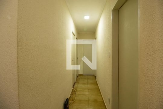 Corredor de apartamento para alugar com 3 quartos, 85m² em Jardim Paulista, Ribeirão Preto