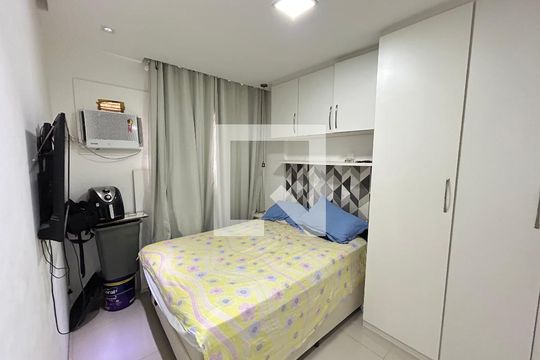 Suíte de apartamento à venda com 2 quartos, 62m² em Del Castilho, Rio de Janeiro