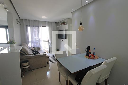 Sala de apartamento à venda com 2 quartos, 62m² em Del Castilho, Rio de Janeiro