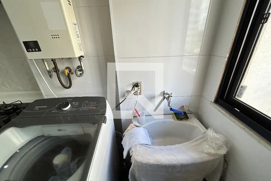 Área de Serviço de apartamento à venda com 2 quartos, 62m² em Del Castilho, Rio de Janeiro